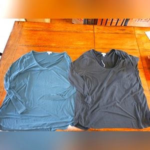 2 New old navy XXL shirts long sleeve relaxed tunic tulip